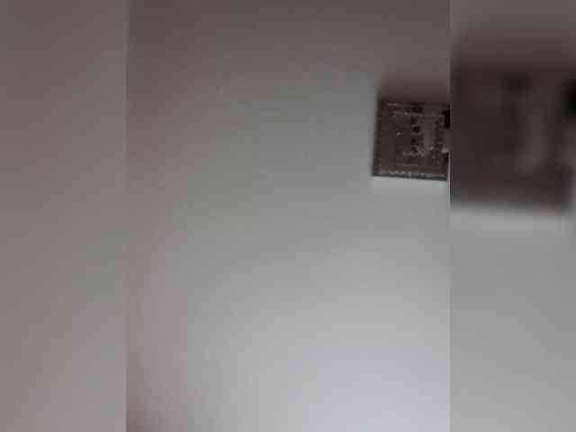 Ella-Mary webcam