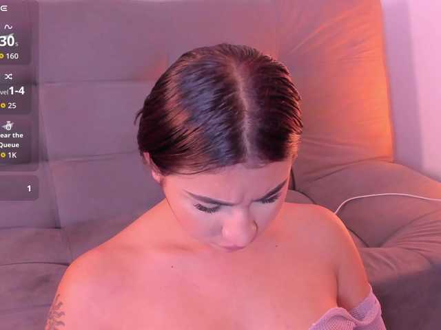 Zayyda's BongaCams show and profile