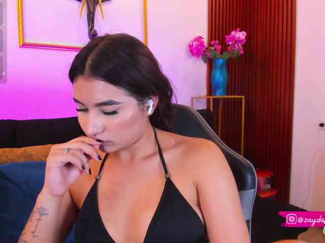 Zayyda webcam