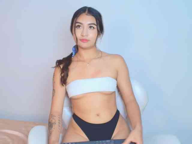 Zayyda webcam