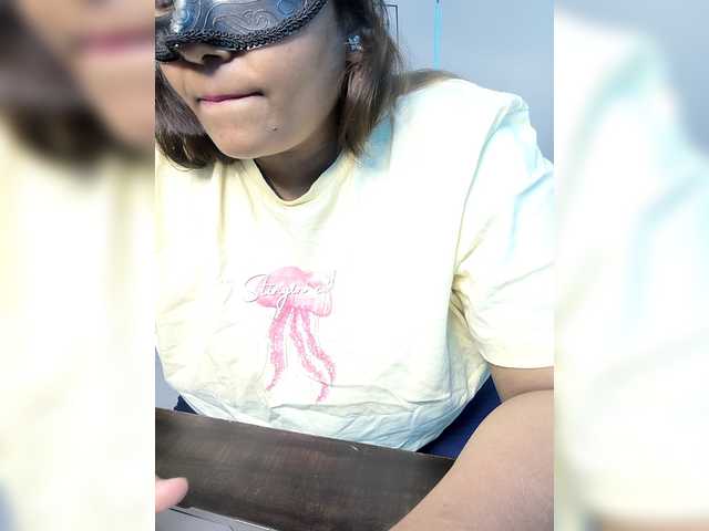 Dime-'s BongaCams profile