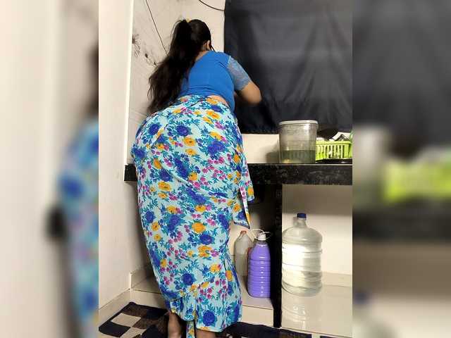 Dime-'s BongaCams show and profile