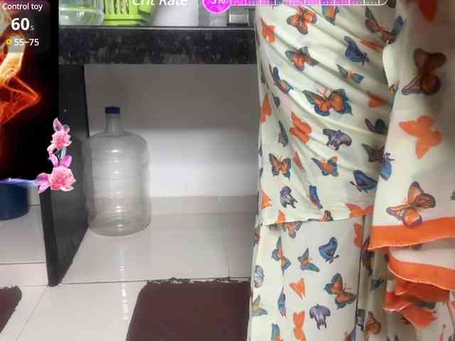 Selina_6 webcam