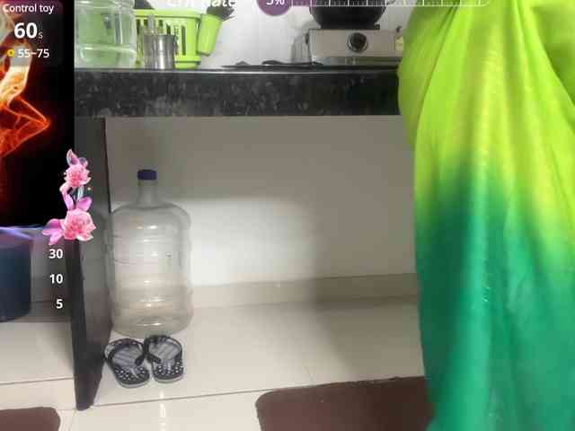 Selina_6 webcam