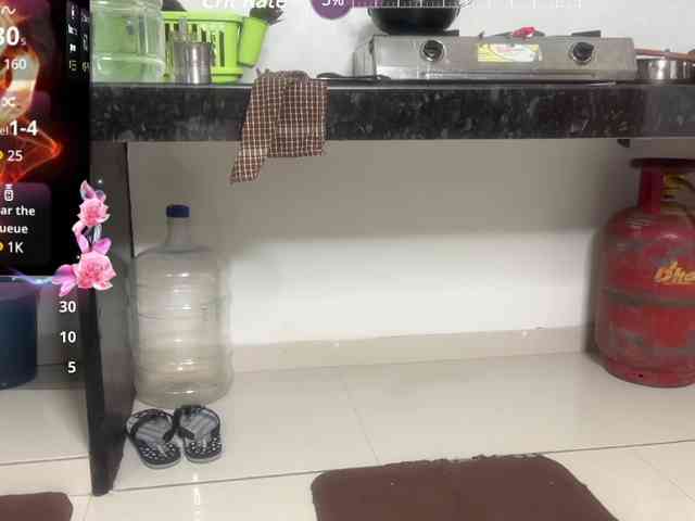 Selina_6 webcam