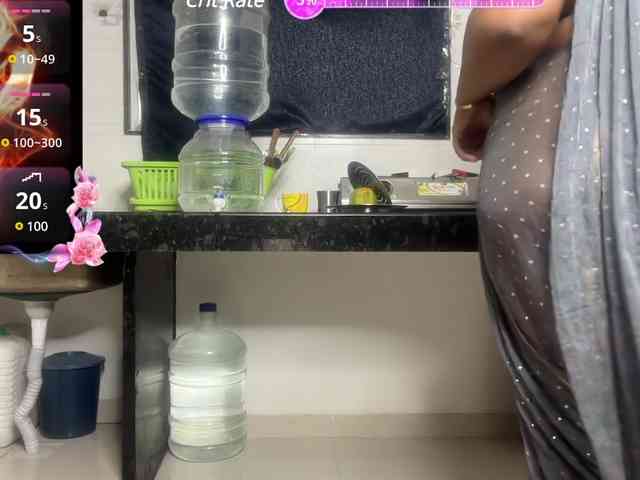Selina_6 webcam