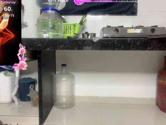 Selina_6 webcam