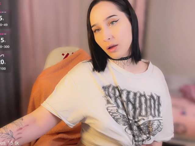 PinkyNastyx live cam profile