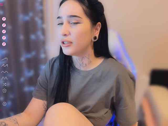 PinkyNastyx webcam