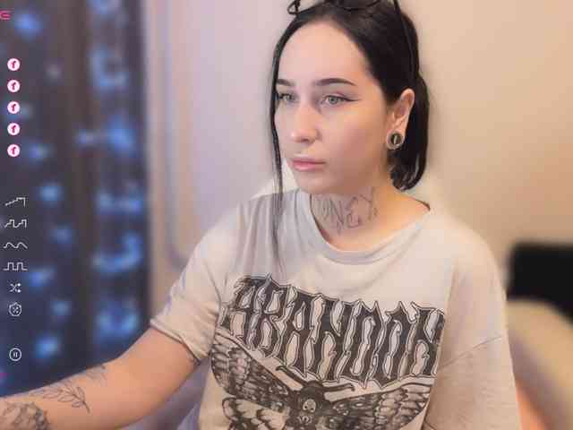 PinkyNastyx webcam