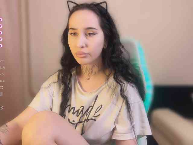 PinkyNastyx webcam