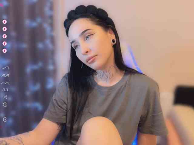 PinkyNastyx webcam