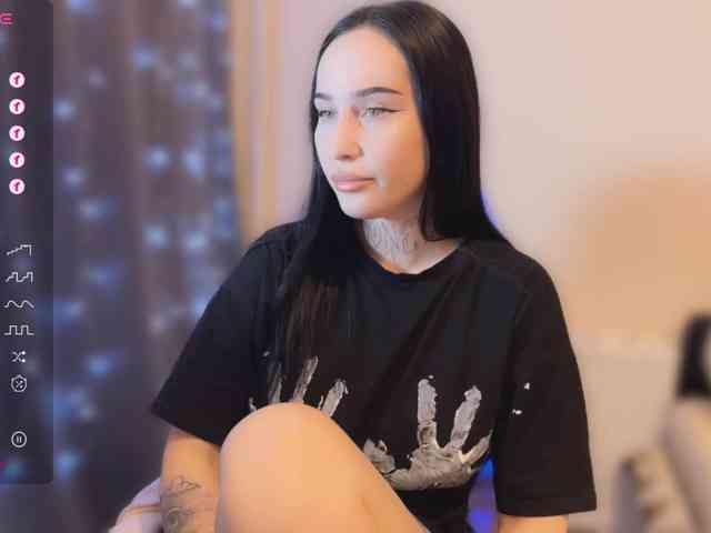 PinkyNastyx webcam