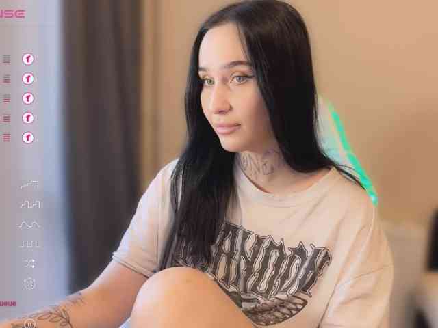 PinkyNastyx webcam