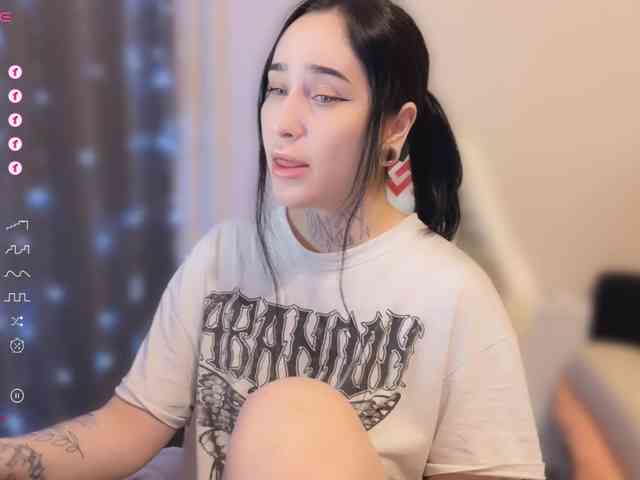 PinkyNastyx webcam
