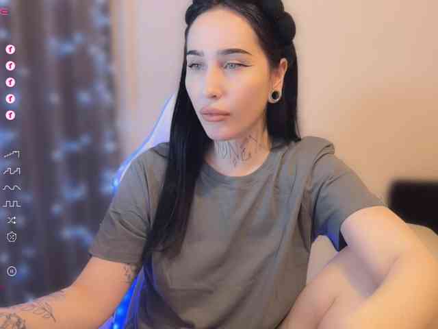 PinkyNastyx webcam