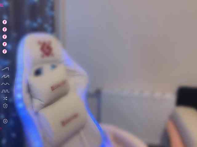 PinkyNastyx webcam