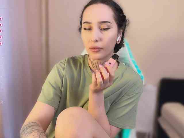 PinkyNastyx webcam