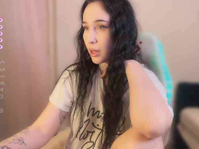 PinkyNastyx webcam