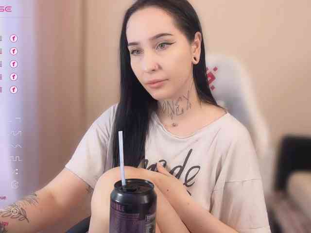 PinkyNastyx webcam