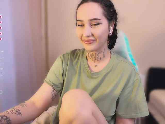 PinkyNastyx webcam