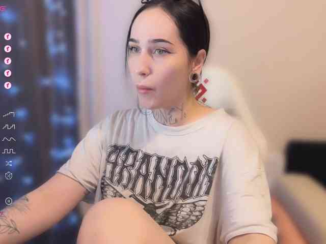PinkyNastyx webcam
