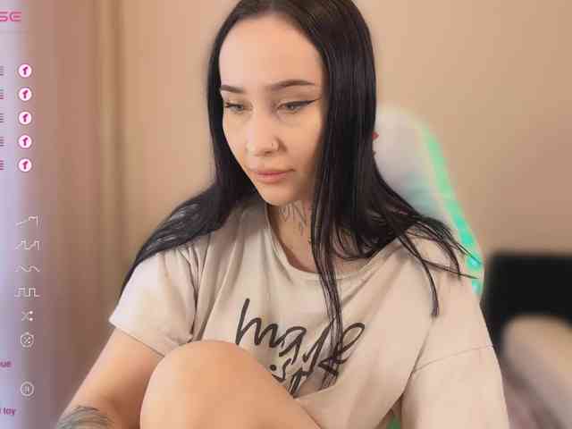 PinkyNastyx webcam