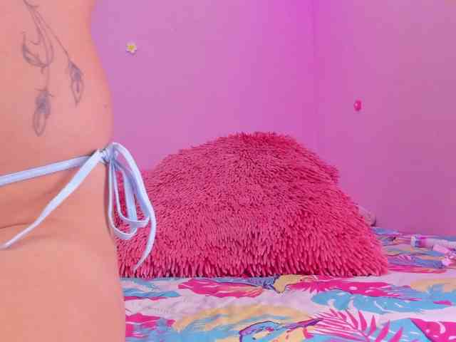 dixxiee webcam