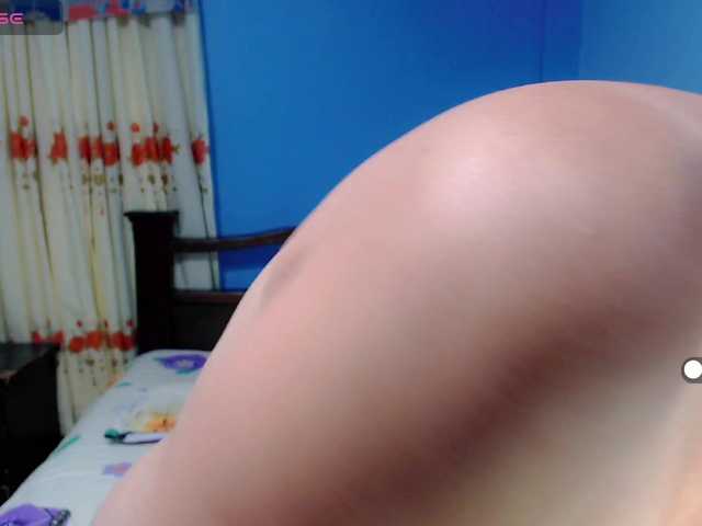 LilyBenet1's BongaCams show and profile