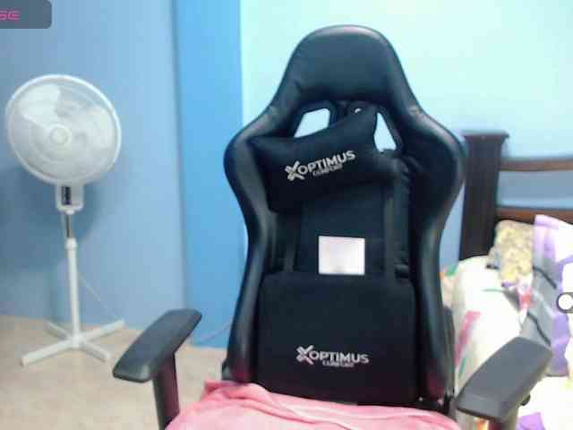 LilyBenet1 Live Webcam on BongaCams