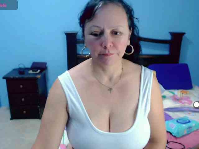 amateur porn LilyBenet1