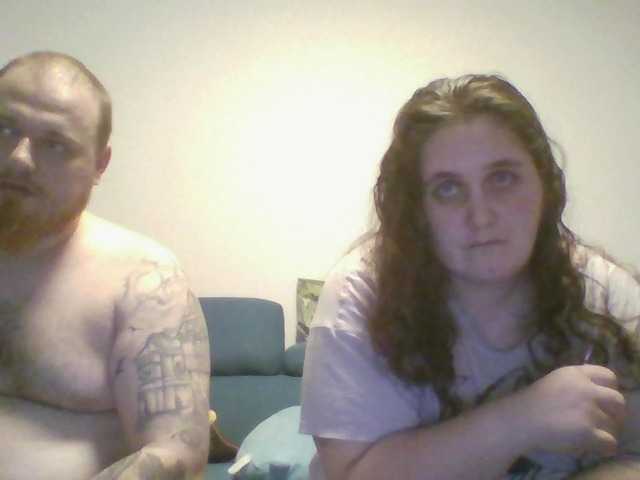 ShyCoupleTryingEverythik's BongaCams show and profile