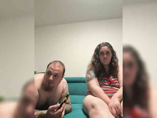 ShyCoupleTryingEverythik