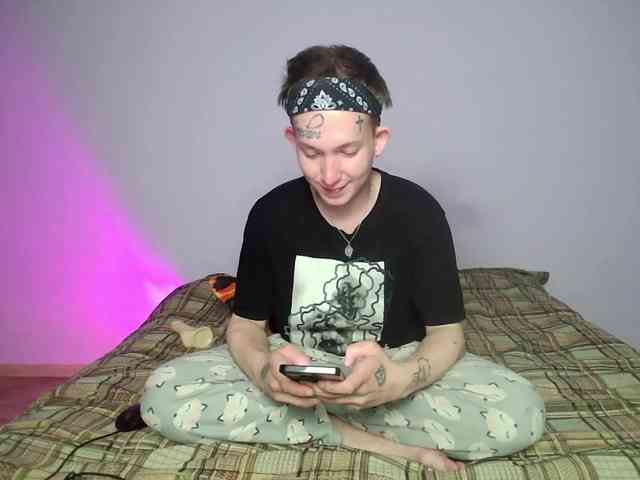 Alex-foxy
