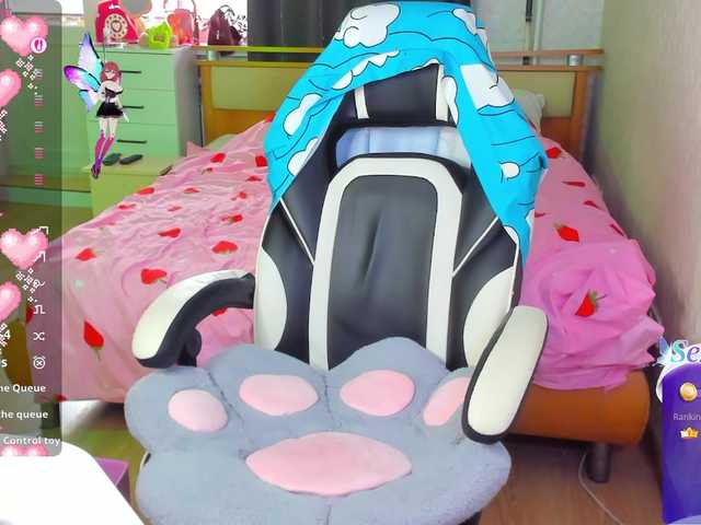 folinskaayaa's BongaCams show and profile