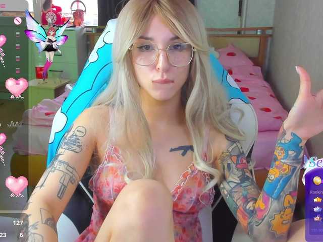 folinskaayaa's BongaCams show and profile