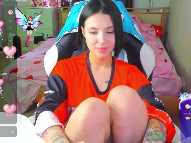 folinskaayaa's BongaCams show and profile