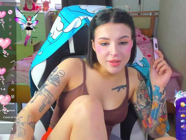 folinskaayaa's BongaCams show and profile