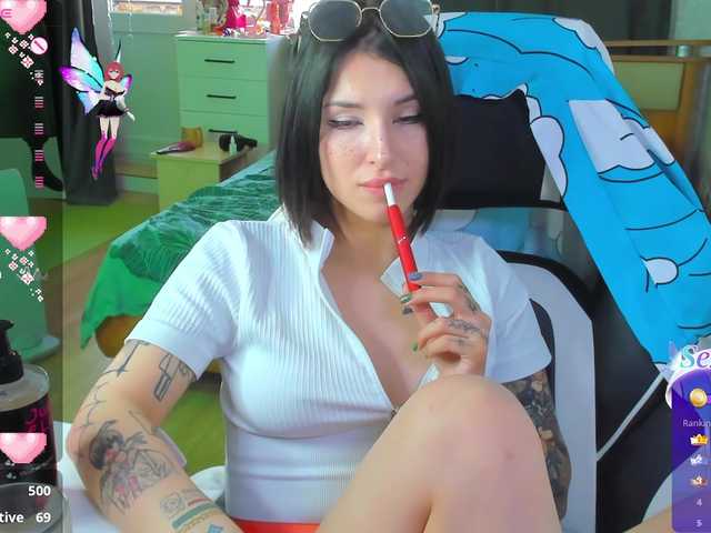 folinskaayaa's BongaCams show and profile