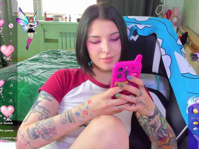 folinskaayaa Live Webcam on BongaCams