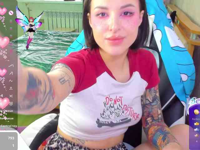 folinskaayaa Live Webcam on BongaCams