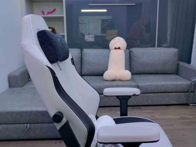 FitCougar's BongaCams show and profile