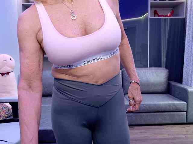 cam adult FitCougar