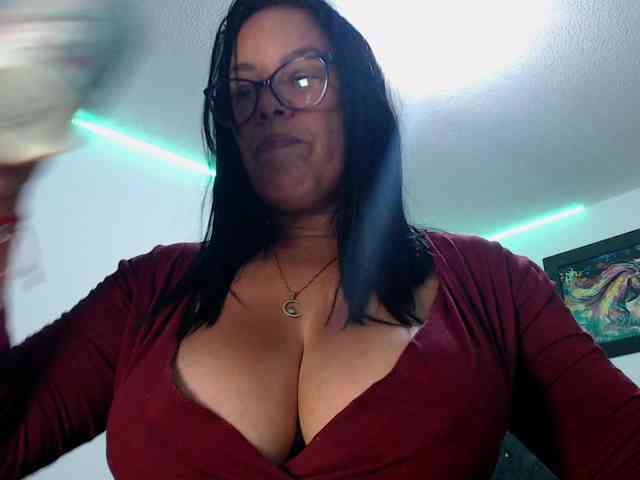 sofia-mature1