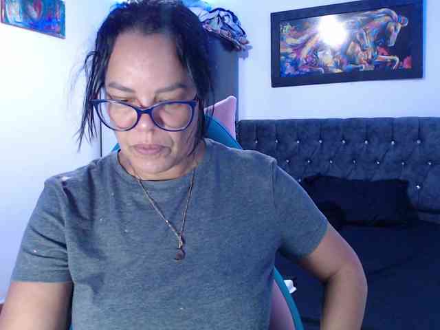 sofia-mature1 webcam