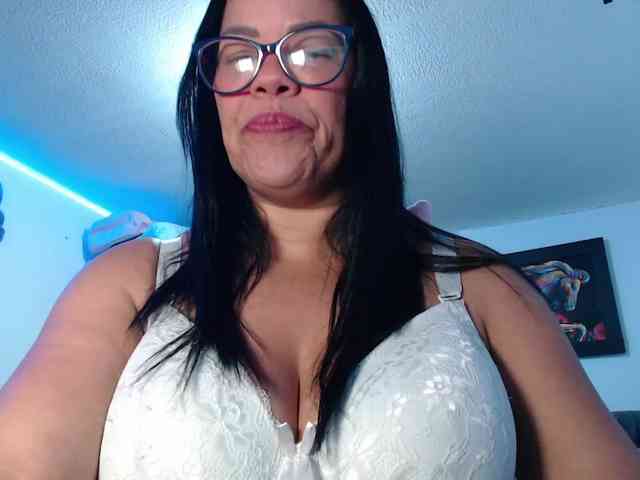 sofia-mature1