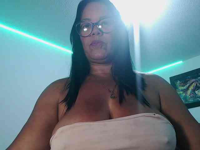 sofia-mature1 webcam