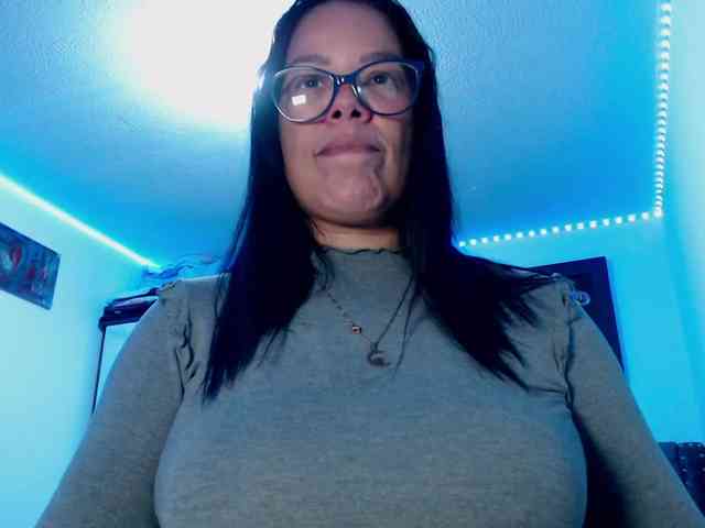 sofia-mature1 webcam