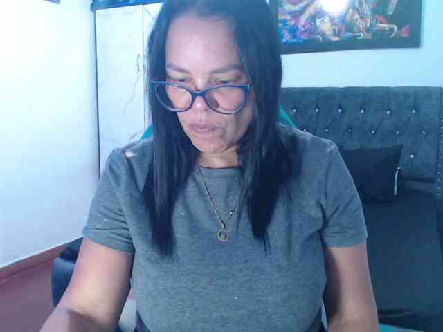 sofia-mature1 webcam