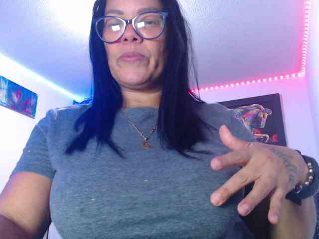 sofia-mature1 webcam